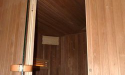 Entrée d'un Sauna traditionnel à Honfleur