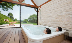 Spa 2 personnes avec places allongées 