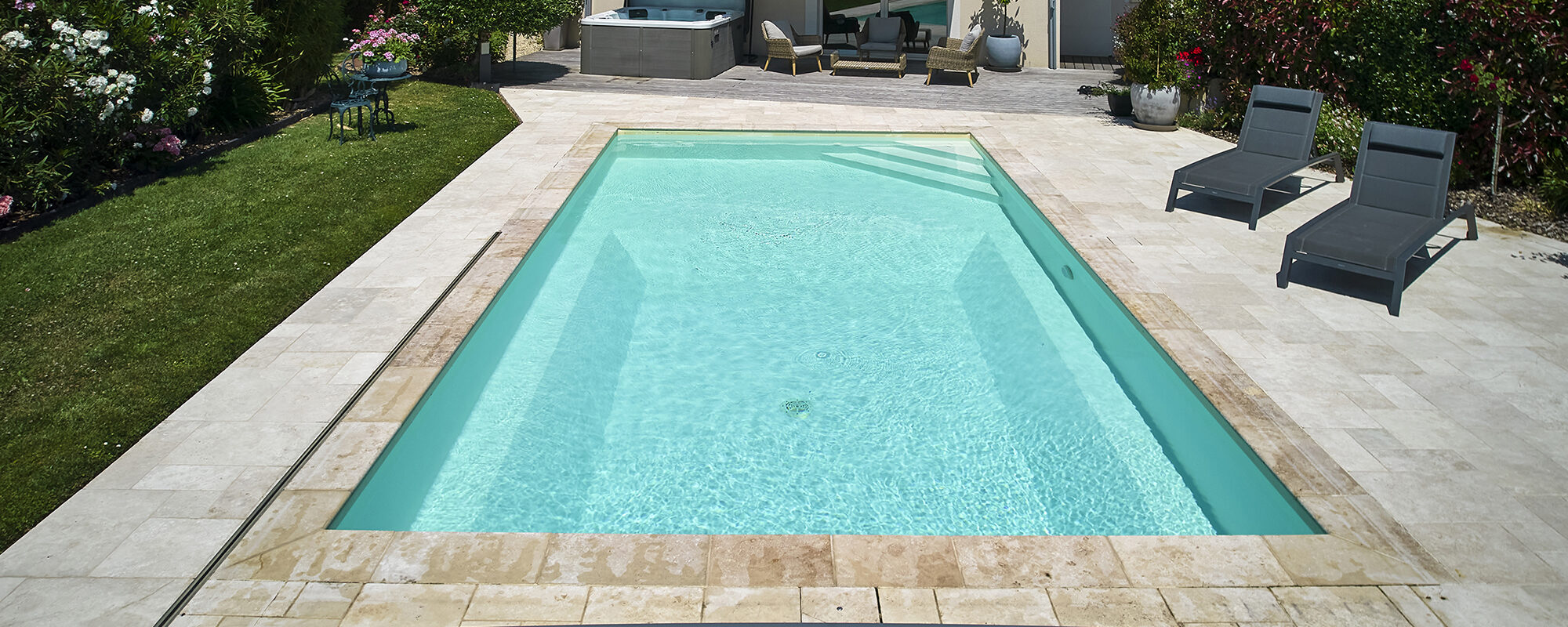 Piscines de luxe : inspirez-vous de notre collection exclusive à Deauville