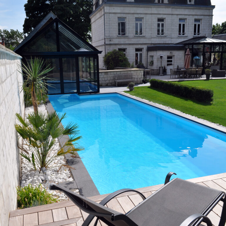 DELALANDE PISCINES & SPAS : le magasin de piscine de référence à Touques