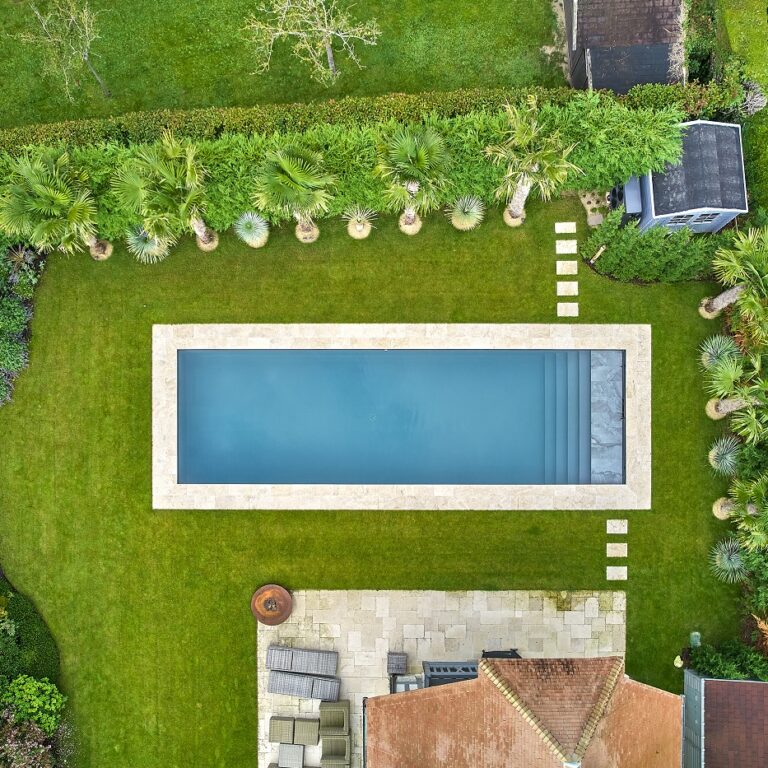 Piscine extérieure : profitez pleinement de votre jardin