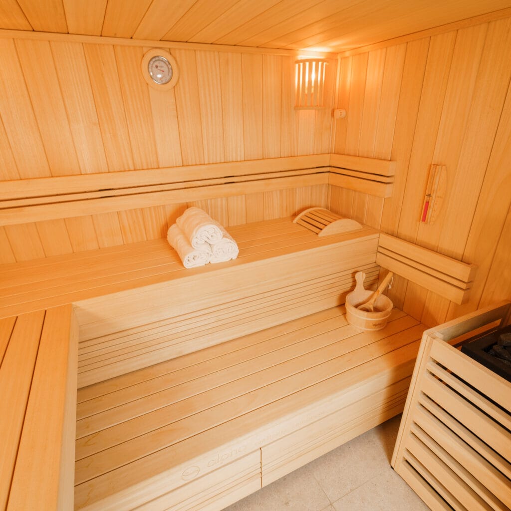 Sauna traditionnel - DELALANDE PISCINES & SPAS