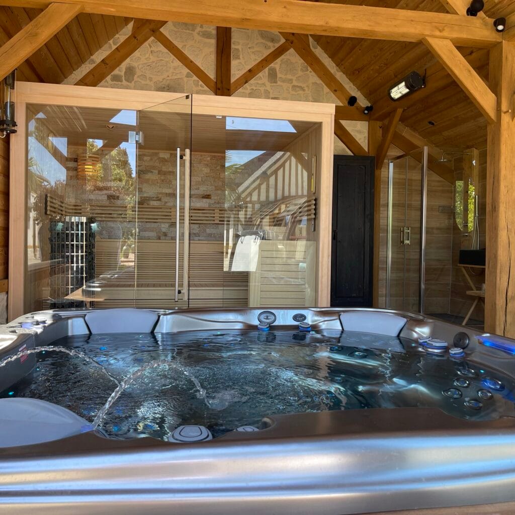 Espace bien-être spa et sauna - DELALANDE PISCINES & SPAS