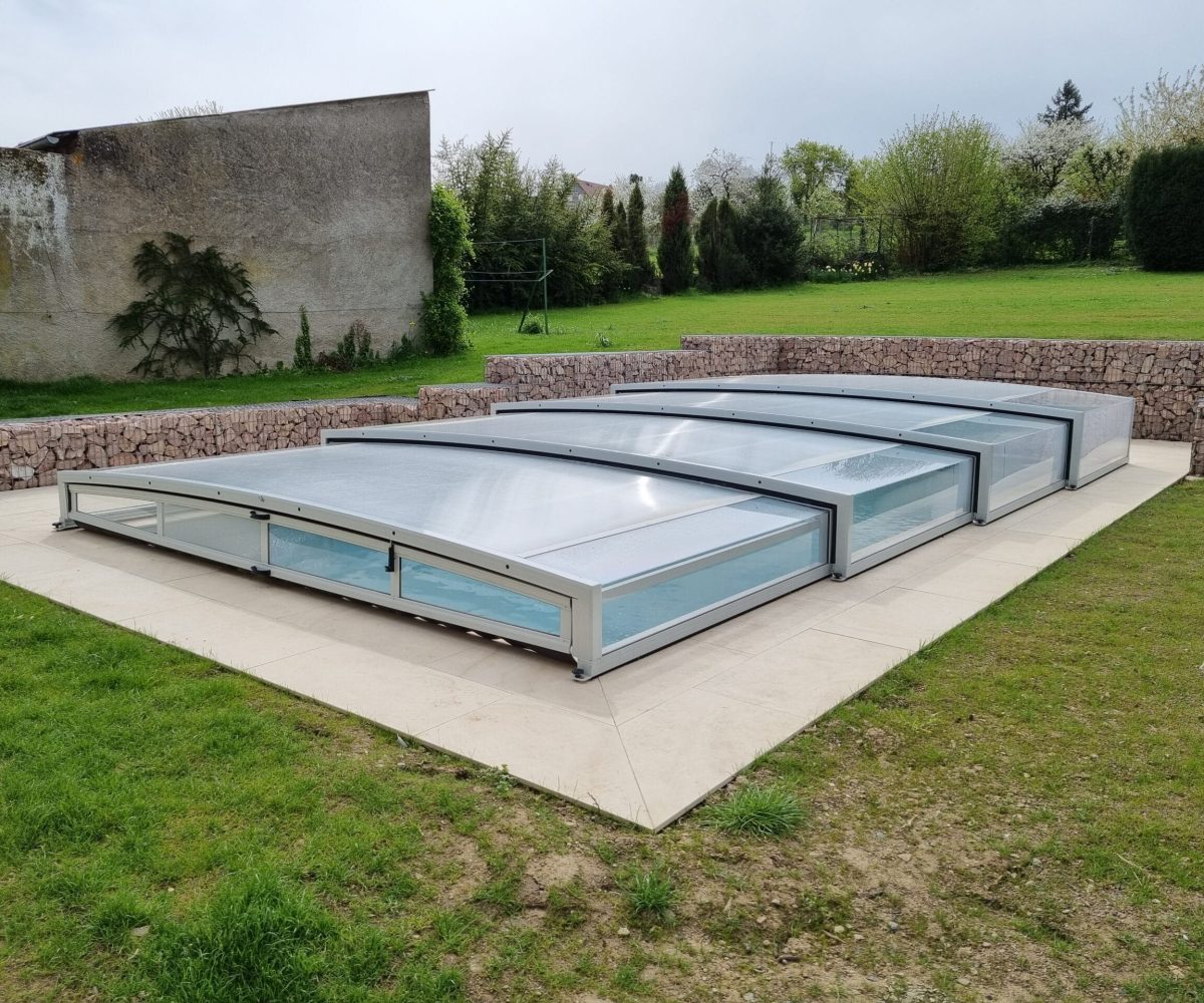 Abri Bas - Réalisation Piscines Bretagne Sud