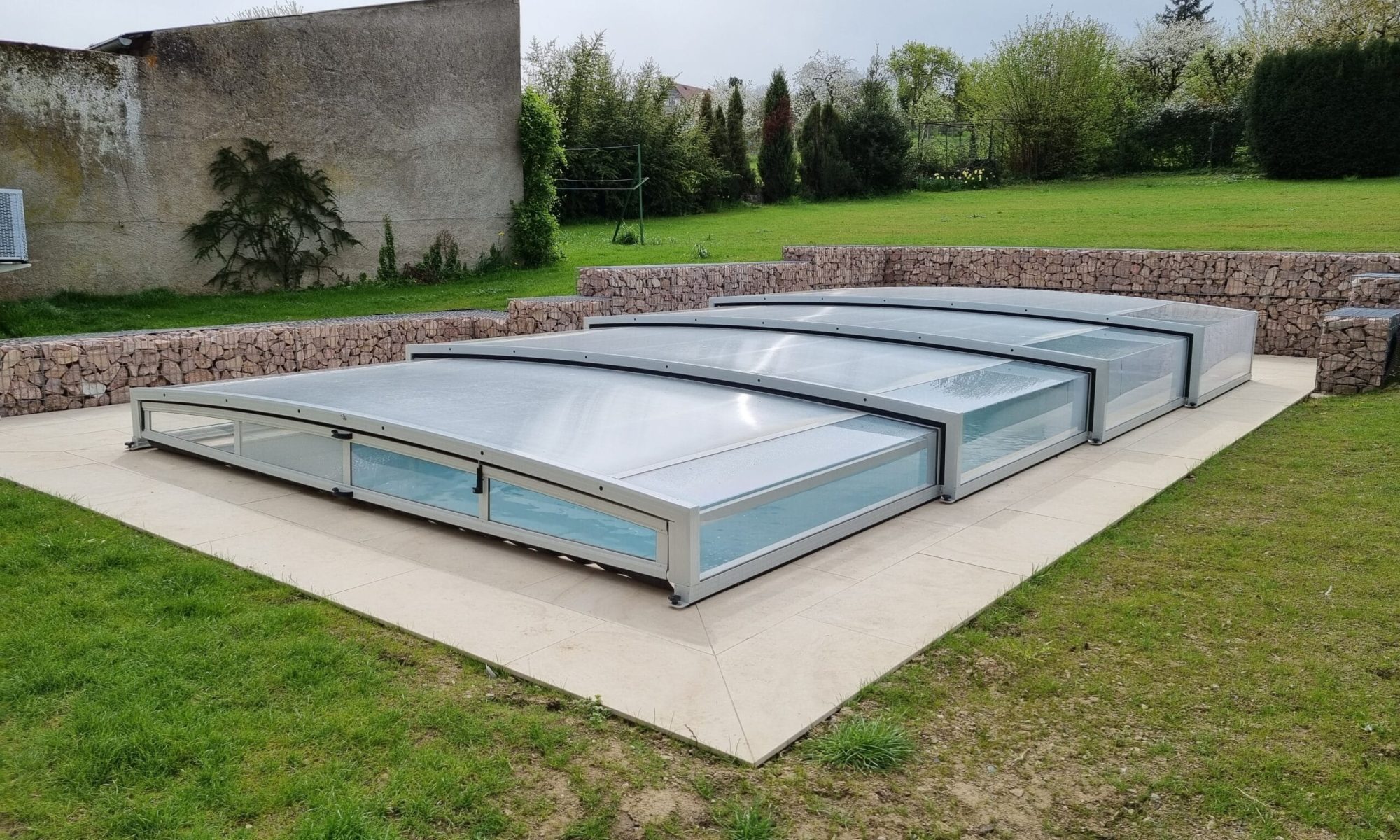 Abri Bas - Réalisation Piscines Bretagne Sud