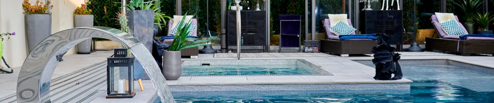 Rénovation et transformation d’une piscine existante - Réalisation Piscine Week-end