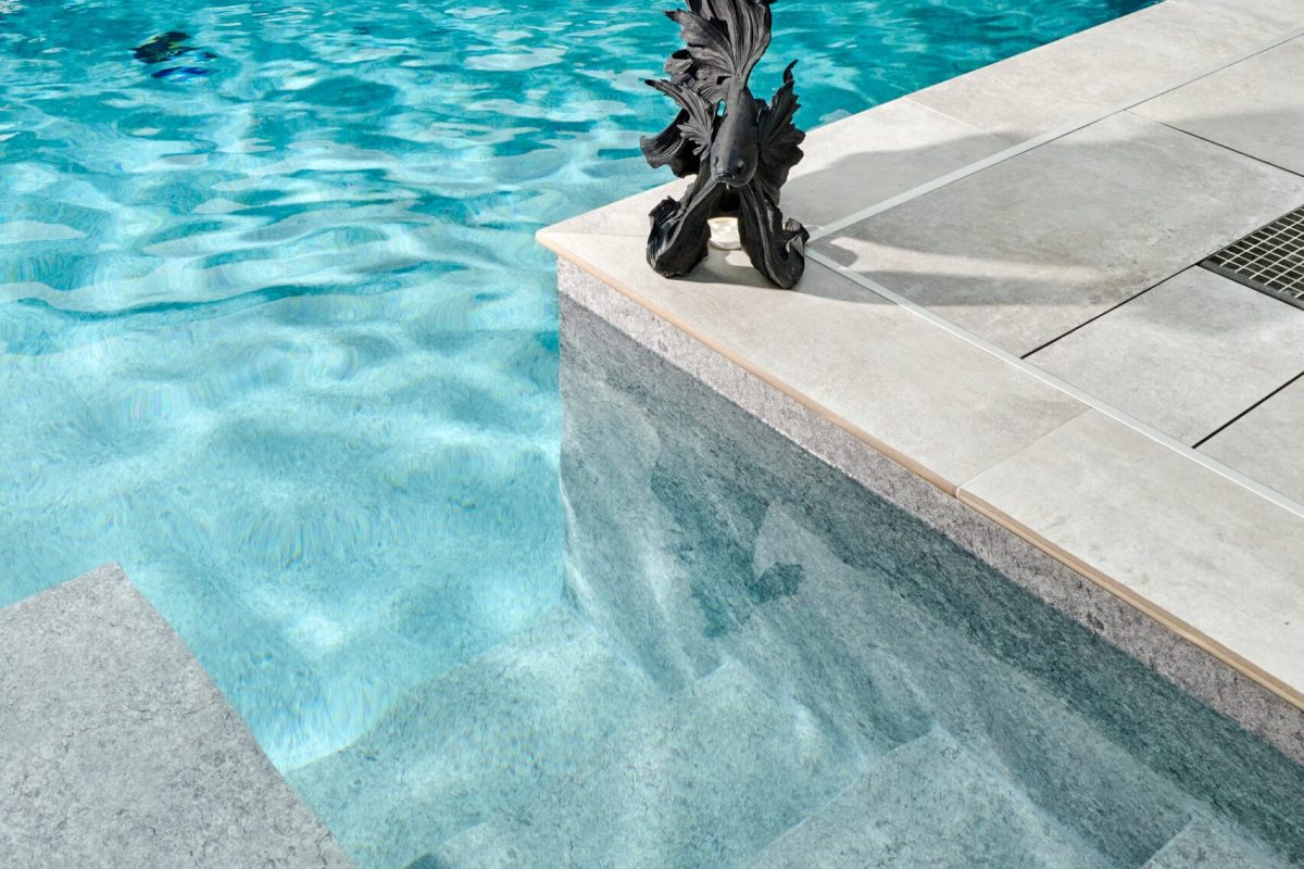 Rénovation et transformation d’une piscine existante - Réalisation Piscine Week-end